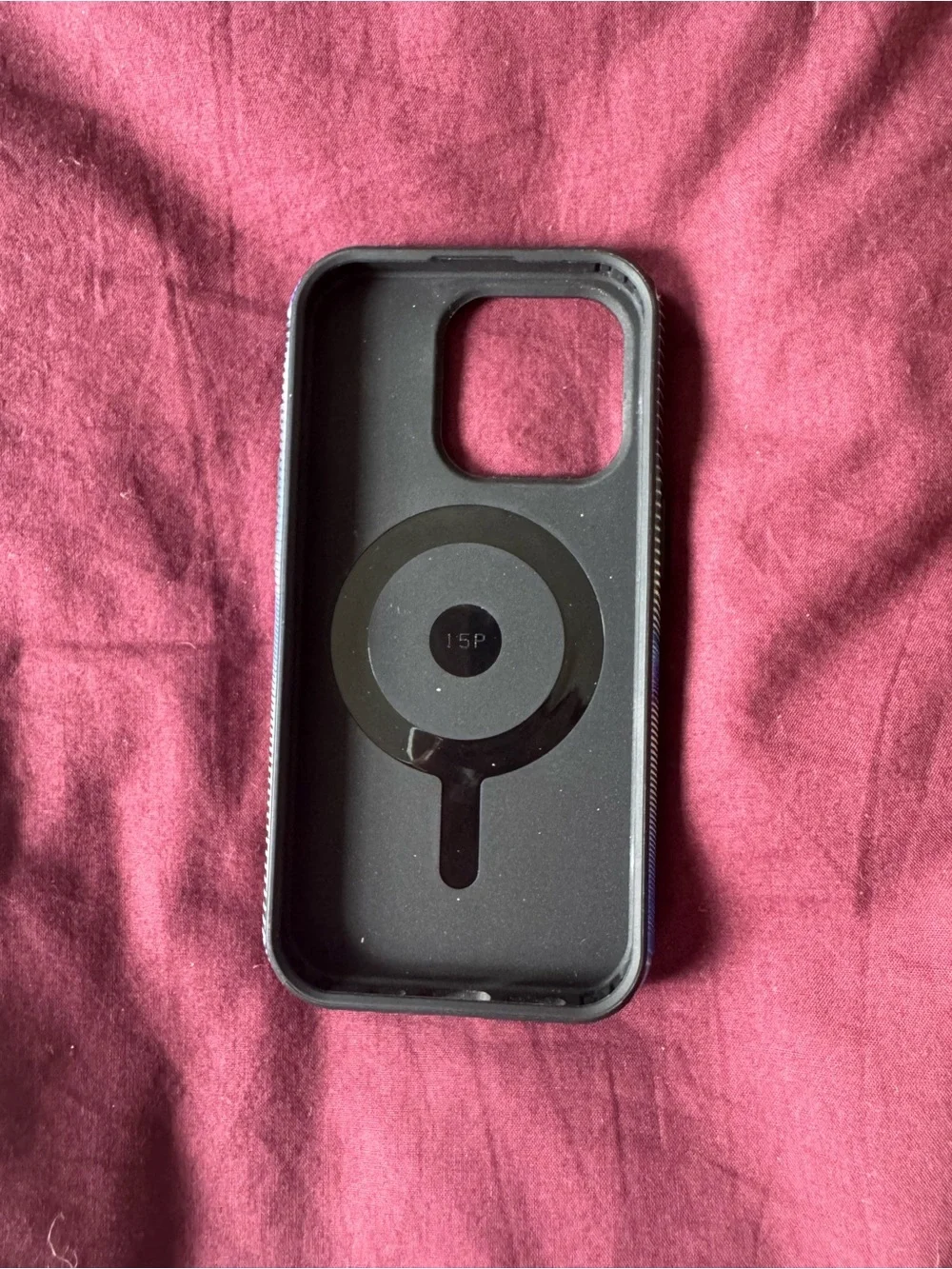 Blunt iPhone 15 Pro Protective Blue & Purple Wave Phone Case Magsafe